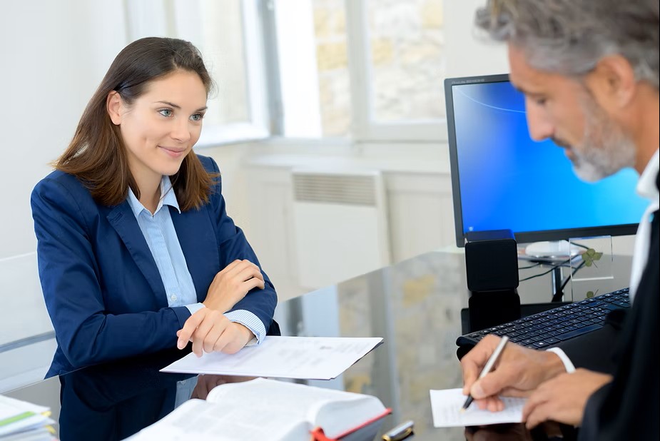 Cloud Accounting vs Traditional Accounting Software — Pros & Cons